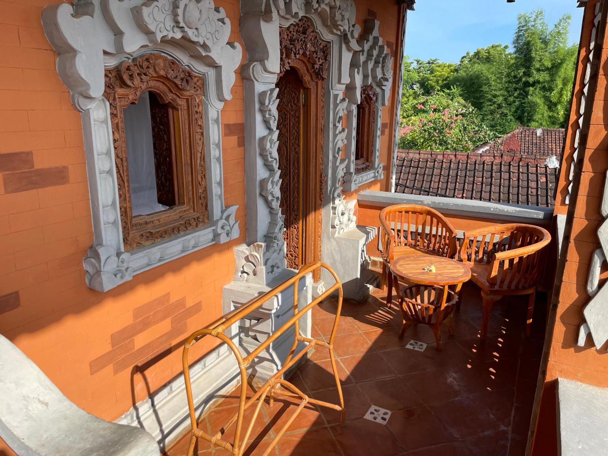 Kubu Elsa Bali Hotel Lovina Quarto foto