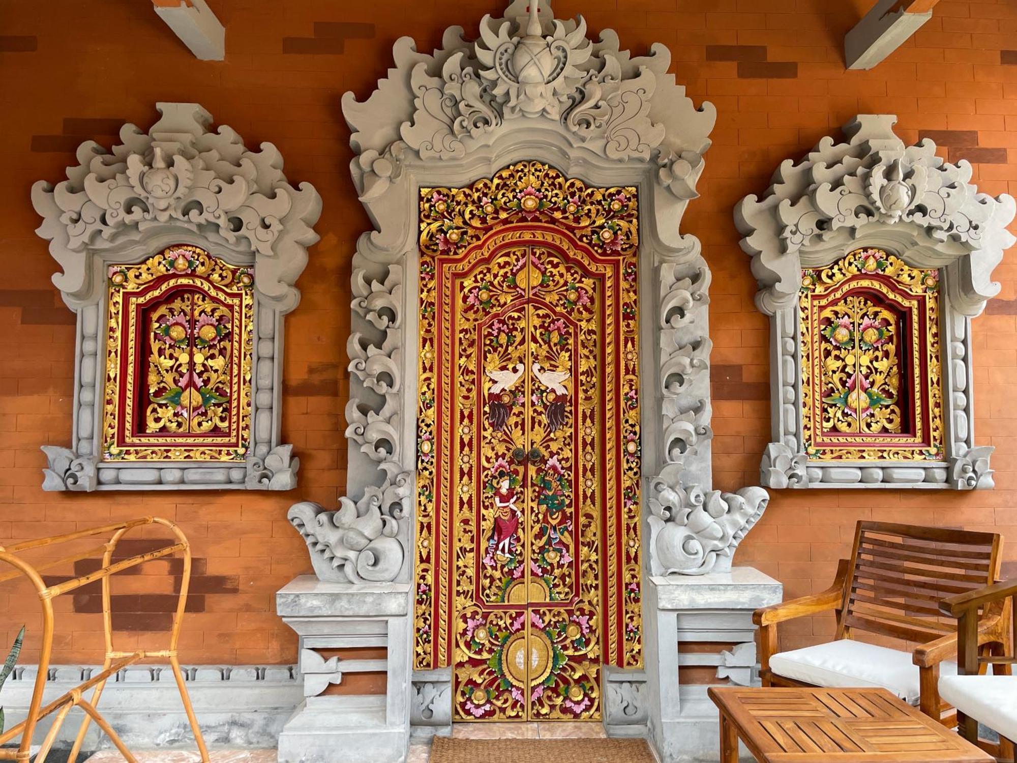 Kubu Elsa Bali Hotel Lovina Quarto foto
